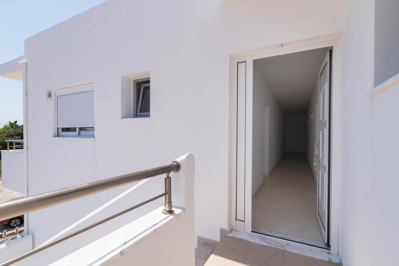 Lungo Mare Apartman Jenádi Kültér fotó